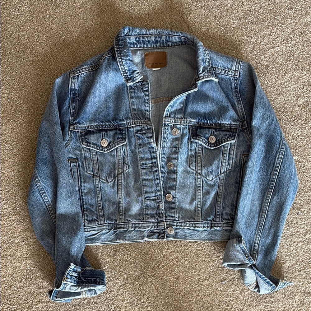 American Eagle Cropped Blue Denim Jacket